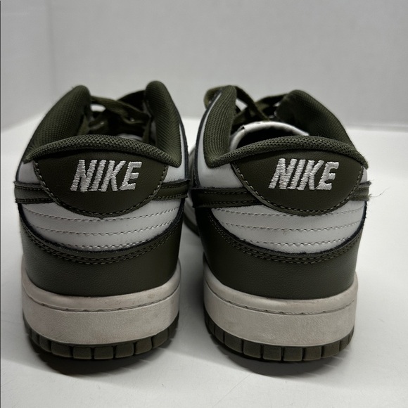 Nike Dunk Low Sneakers Shoes Lace Up White Medium Olive Green Men\'s Size 7 main image 8